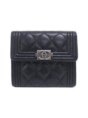 CHANEL 財布 CHANEL | Bags | Chanel Lambskin Trifold Wallet A82288 Beigesilver